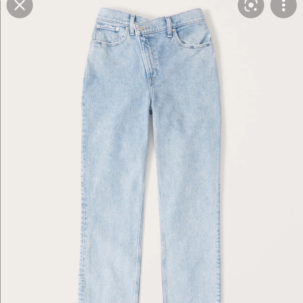 Abercrombie Curve Love 90s Straight Jeans